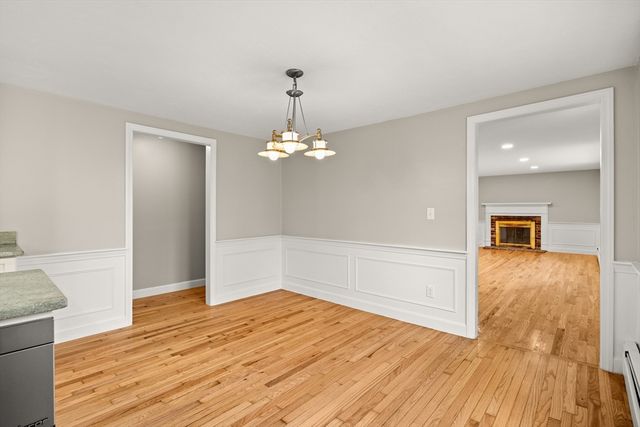 90 Guildford Rd, Barnstable, MA 02632