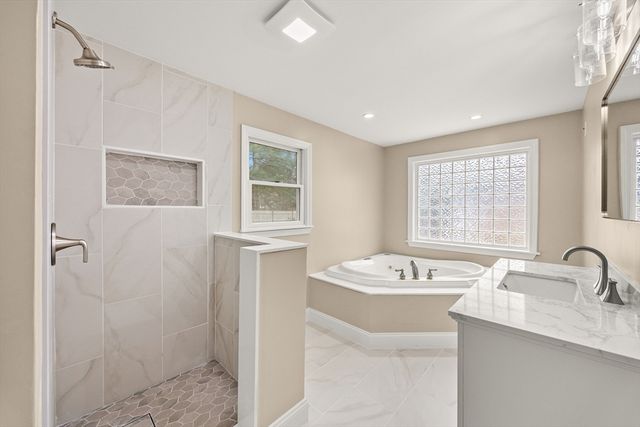 90 Guildford Rd, Barnstable, MA 02632