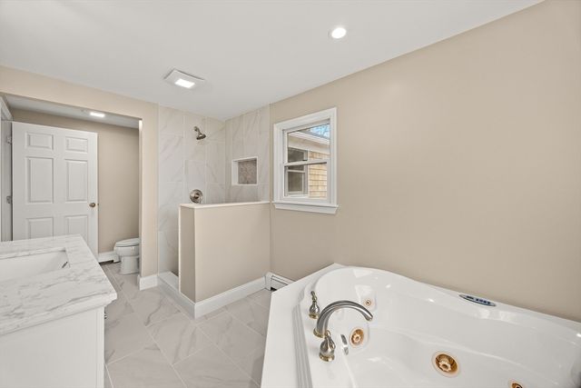 90 Guildford Rd, Barnstable, MA 02632