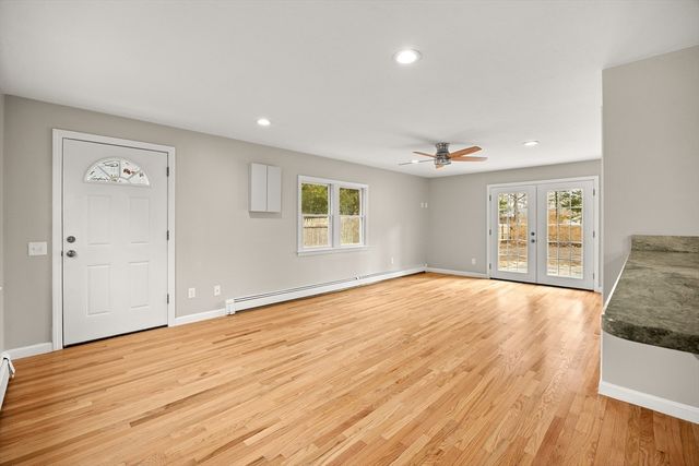 90 Guildford Rd, Barnstable, MA 02632