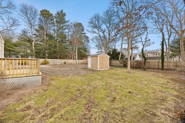 90 Guildford Rd, Barnstable, MA 02632