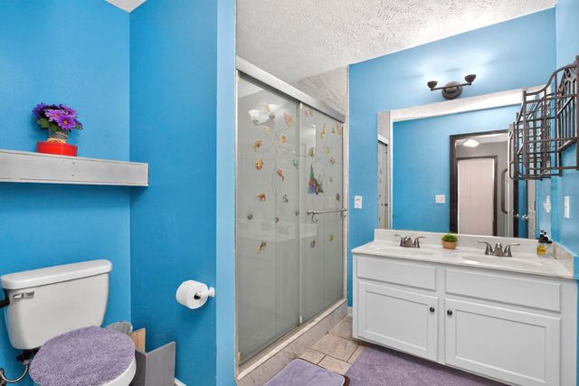 110 W McCoury Ln, Murfreesboro, TN 37130