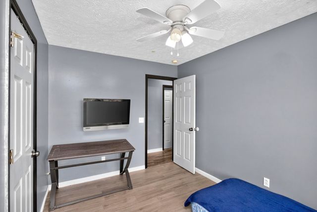 110 W McCoury Ln, Murfreesboro, TN 37130