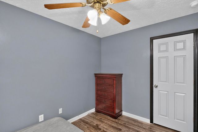110 W McCoury Ln, Murfreesboro, TN 37130