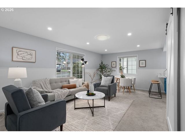 12170 Sw SPRING Ct, Portland, OR 97225