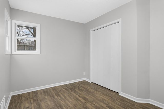 11901 Vintage Street NW, Coon Rapids, MN 55433