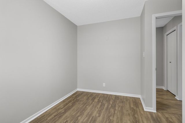 11901 Vintage Street NW, Coon Rapids, MN 55433