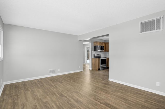 11901 Vintage Street NW, Coon Rapids, MN 55433