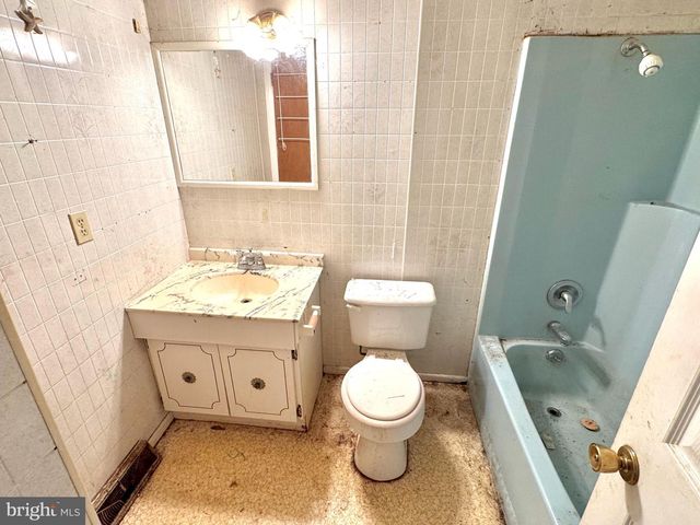 2005 YORDYS BRIDGE RD, Annville, PA 17003