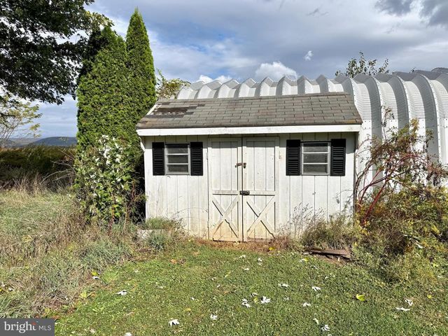 2005 YORDYS BRIDGE RD, Annville, PA 17003