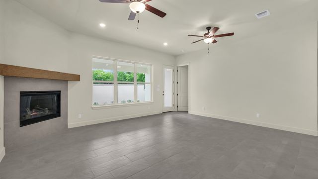 208 Park Villa Lane, Aledo, TX 76008
