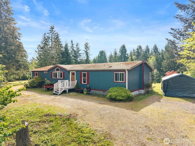 300 E Sunset Ridge Road, Union, WA 98592