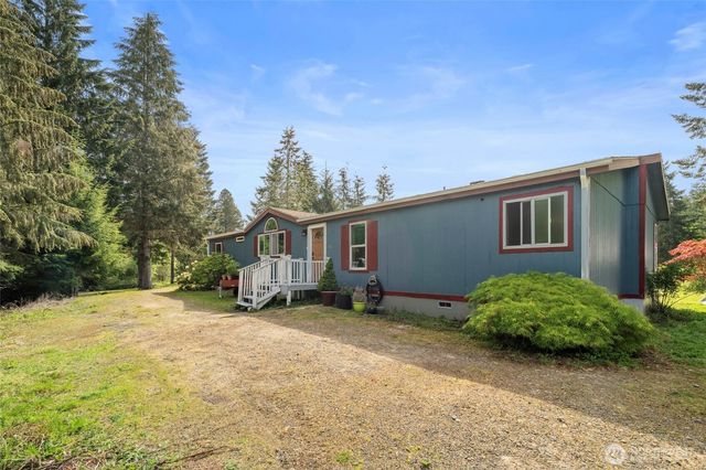 300 E Sunset Ridge Road, Union, WA 98592