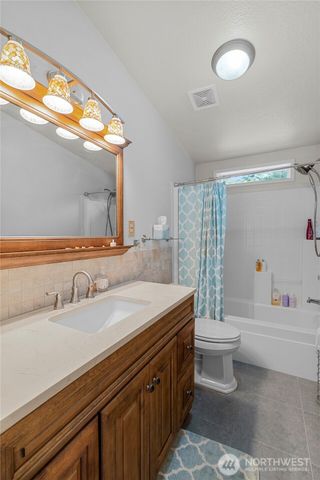 300 E Sunset Ridge Road, Union, WA 98592