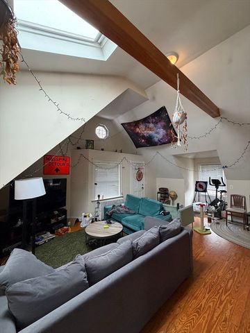 62 Ridgemont St 2, Boston, MA 02134