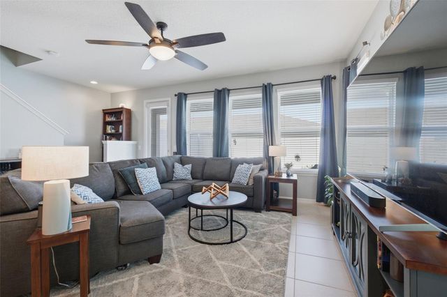 8170 BLUEJACK OAK DRIVE, Winter Garden, FL 34787