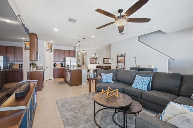 8170 BLUEJACK OAK DRIVE, Winter Garden, FL 34787