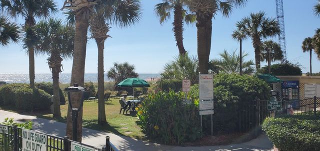 2406 N Ocean Blvd. PH 4, Myrtle Beach, SC 29577