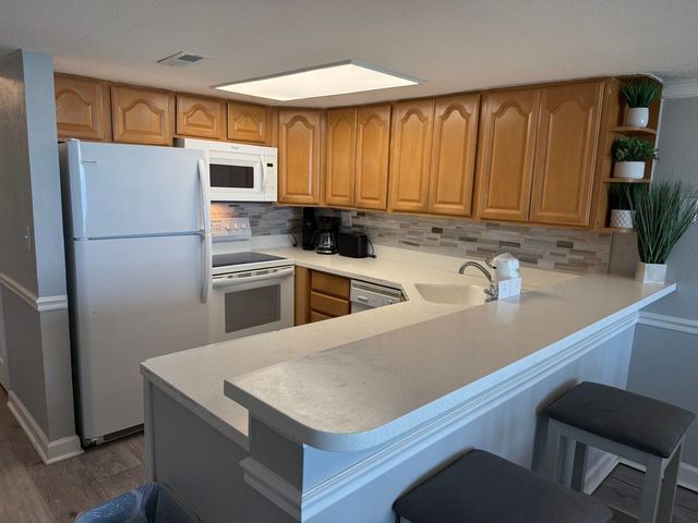 2406 N Ocean Blvd. PH 4, Myrtle Beach, SC 29577