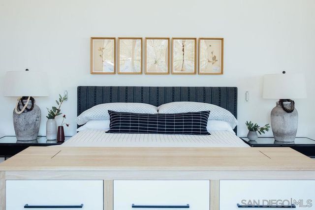 15550 El Camino Real, Rancho Santa Fe, CA 92067