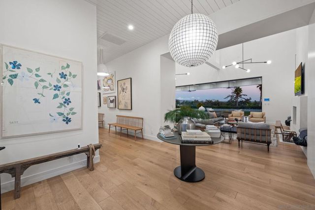 15550 El Camino Real, Rancho Santa Fe, CA 92067