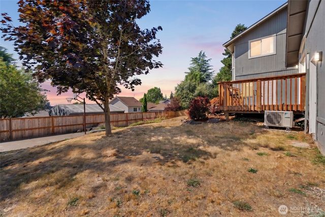4908 22nd Avenue NE, Tacoma, WA 98422