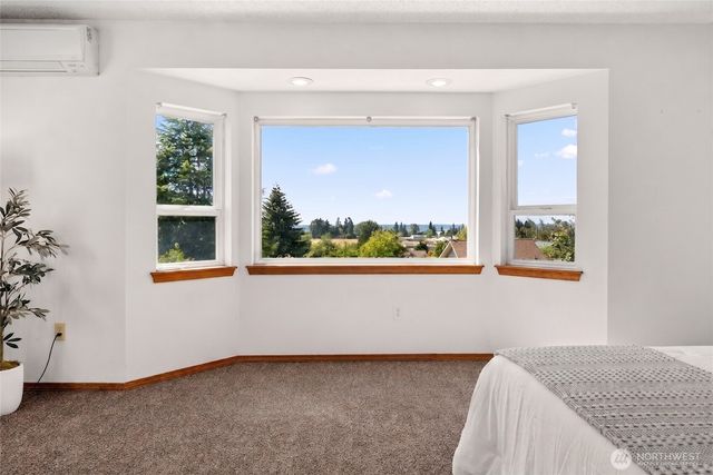 4908 22nd Avenue NE, Tacoma, WA 98422