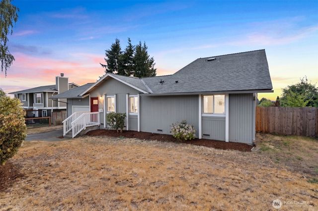 4908 22nd Avenue NE, Tacoma, WA 98422
