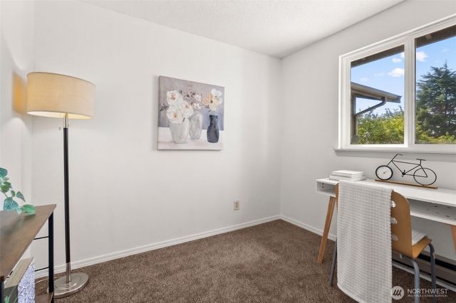 4908 22nd Avenue NE, Tacoma, WA 98422