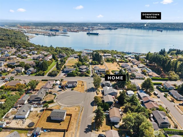 4908 22nd Avenue NE, Tacoma, WA 98422