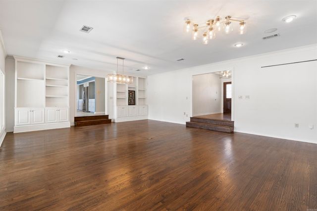 8 Riverwood Place, Maumelle, AR 72113