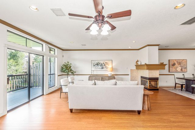 2729 Lighthouse Drive, Houston, TX 77058