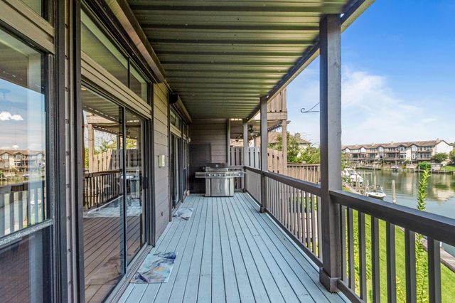 2729 Lighthouse Drive, Houston, TX 77058