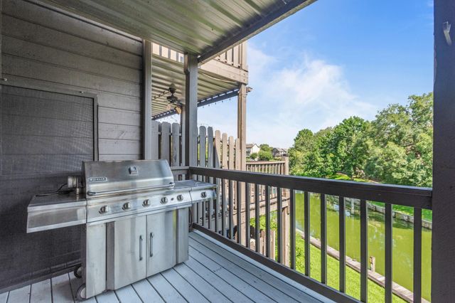 2729 Lighthouse Drive, Houston, TX 77058