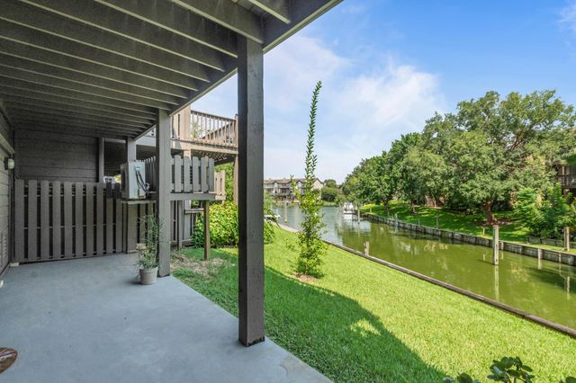 2729 Lighthouse Drive, Houston, TX 77058