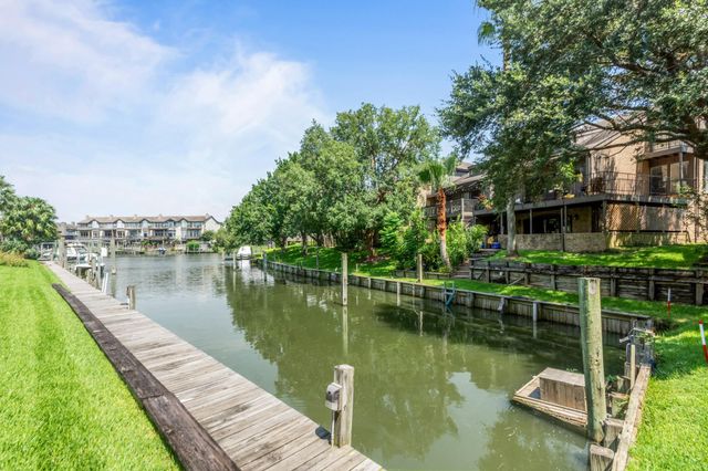 2729 Lighthouse Drive, Houston, TX 77058