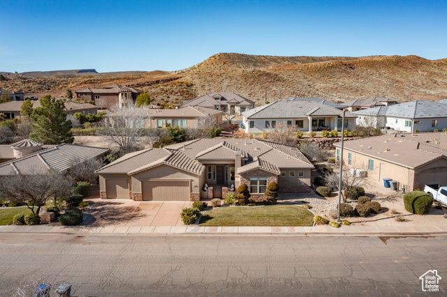 319 N LOST CREEK DR, St. George, UT 84770
