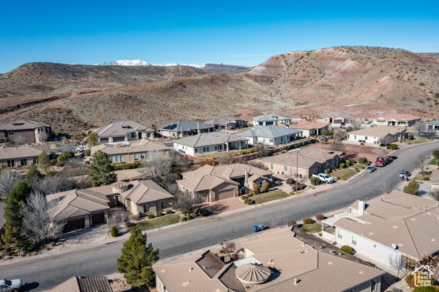 319 N LOST CREEK DR, St. George, UT 84770