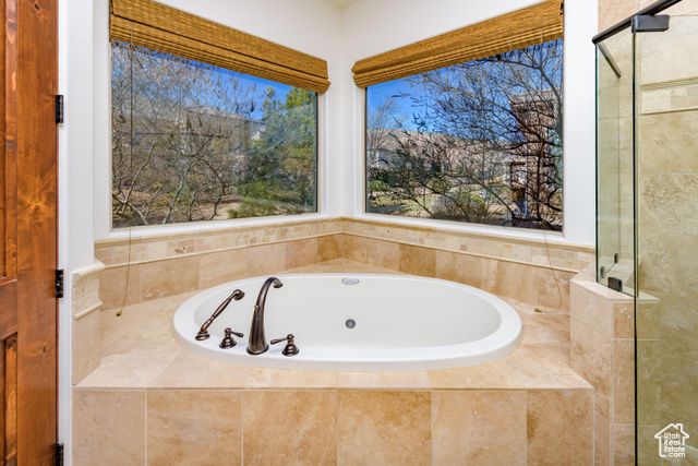 319 N LOST CREEK DR, St. George, UT 84770