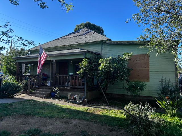 1777 Magnolia Avenue, Redding, CA 96001