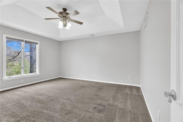 2721 Trenchard Drive, Independence, MO 64057