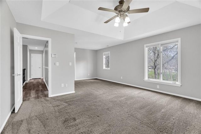 2721 Trenchard Drive, Independence, MO 64057