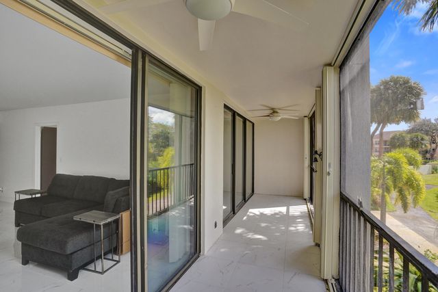 5951 Wellesley Park Drive 206, Boca Raton, FL 33433