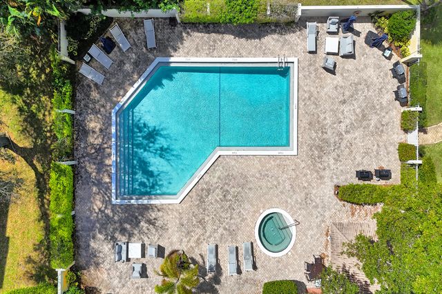 5951 Wellesley Park Drive 206, Boca Raton, FL 33433