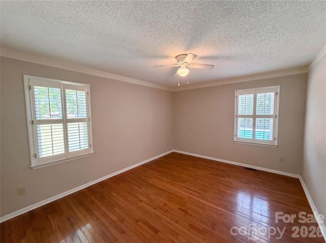 8400 Chestnut Oak Court, Harrisburg, NC 28075