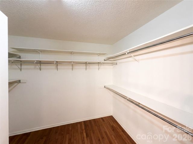 8400 Chestnut Oak Court, Harrisburg, NC 28075