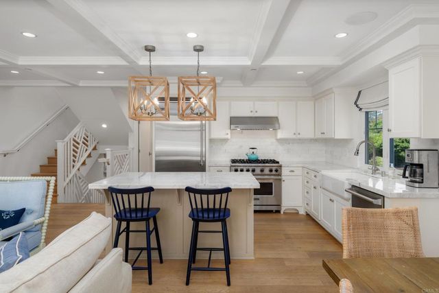 8020 La Jolla Shores Drive, La Jolla, CA 92037