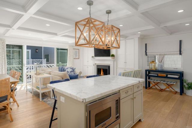 8020 La Jolla Shores Drive, La Jolla, CA 92037