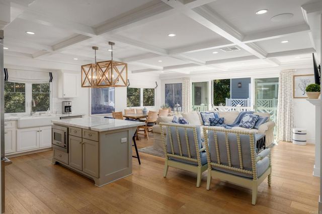 8020 La Jolla Shores Drive, La Jolla, CA 92037