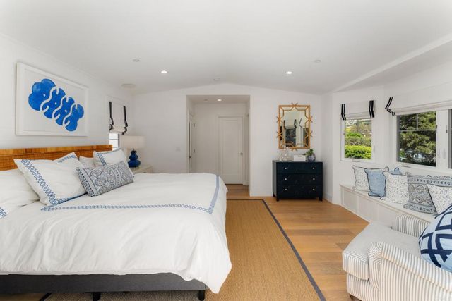 8020 La Jolla Shores Drive, La Jolla, CA 92037